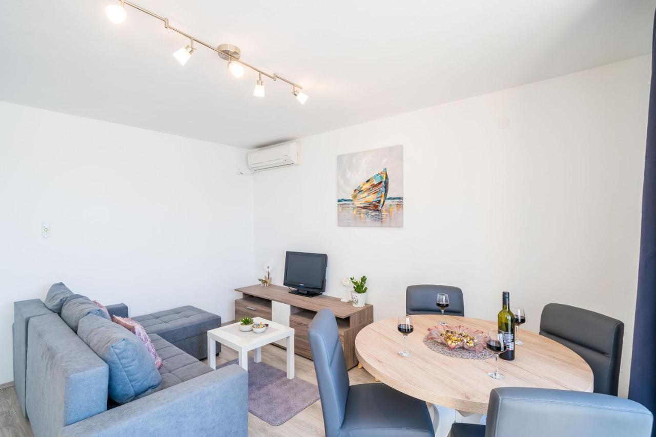 Apartment Cvjetkovic دوبروفينك المظهر الخارجي الصورة